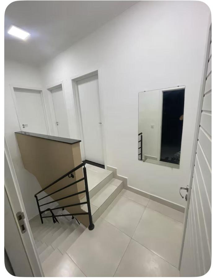 Sobrado invertido 2 Quartos - B&B Atibaia