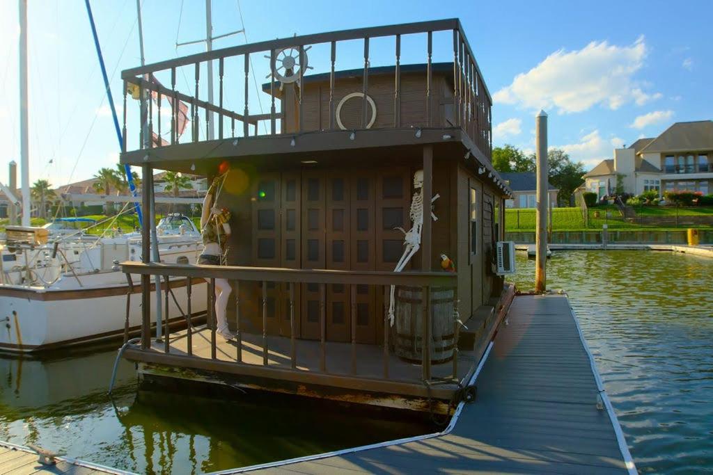 The Pirate Paradise - B&B Kemah