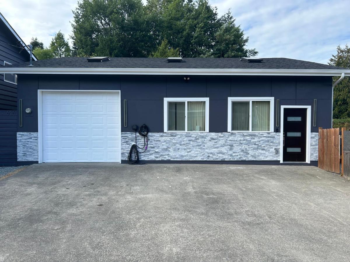 The Cozy Comfort - B&B Burien