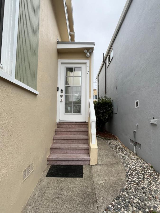 2 Bedroom House OR Private Studio near SF, SFSU and SFO - B&B Daly City