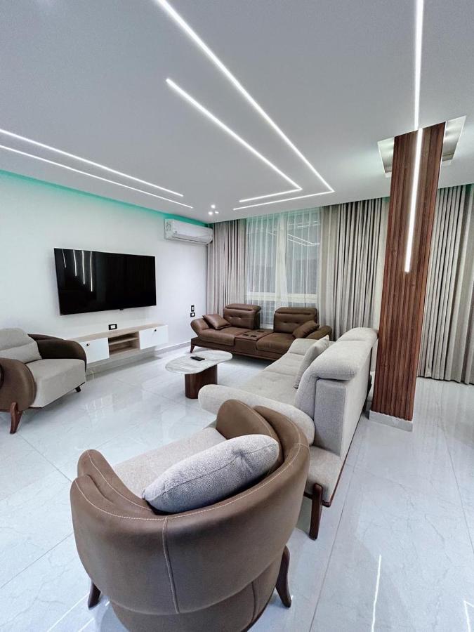 Comfy 3 Bedrooms Apartment in Cairo Sheraton Airport - B&B El Cairo