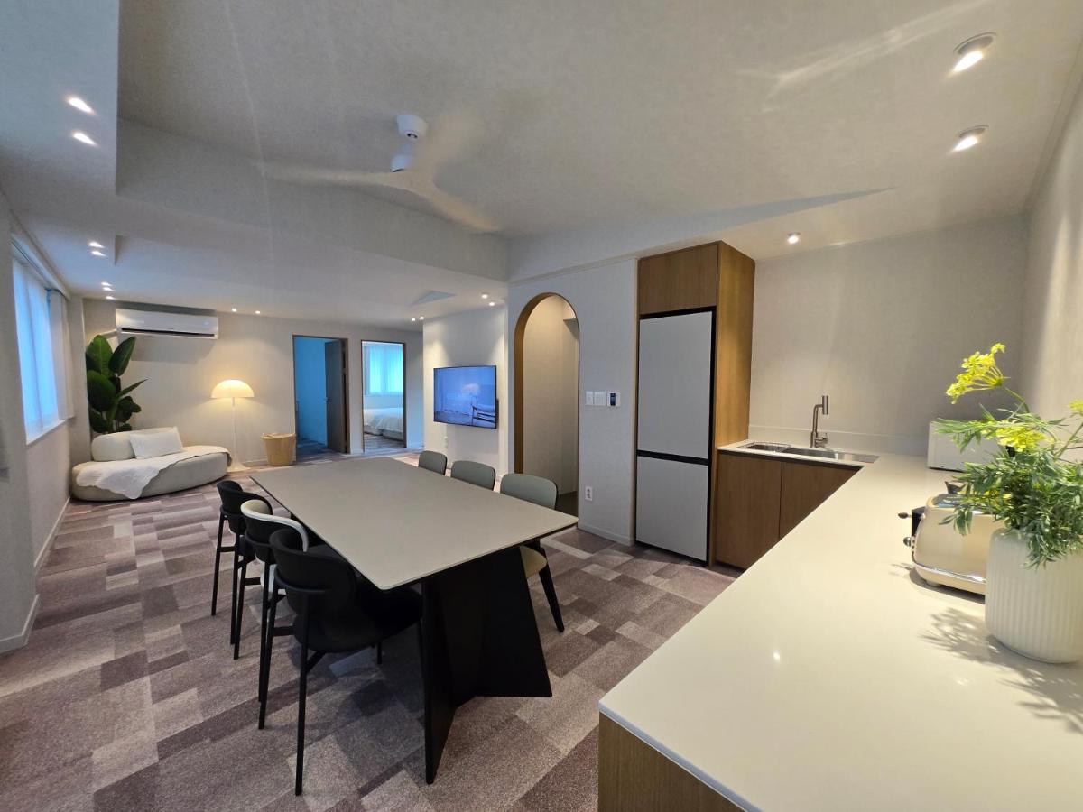 Three-Bedroom Premium Apartment