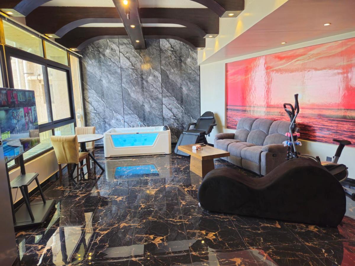 Suger Suite Sea View جناح سطح القمر اطلاله بحريه - B&B Jeddah