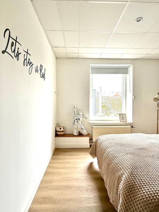 Spacious duplex in the center of Bastogne Onikos rooms - B&B Bastogne