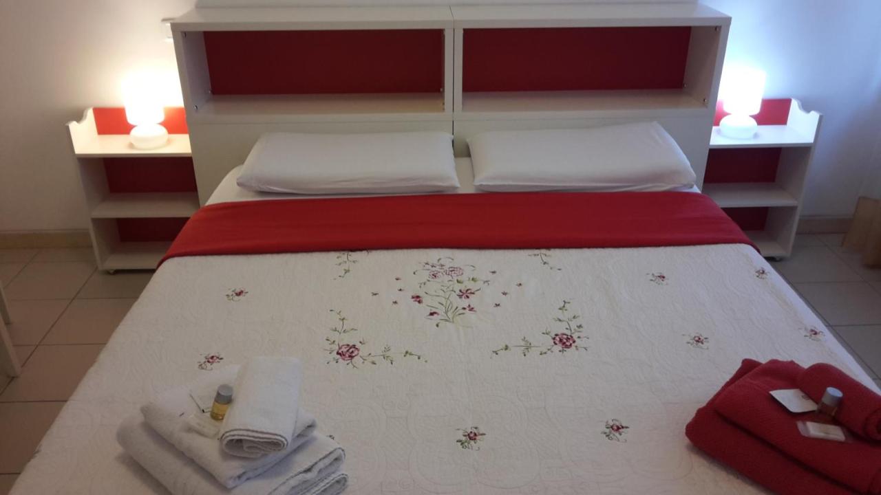 Double Room with Private External Bathroom