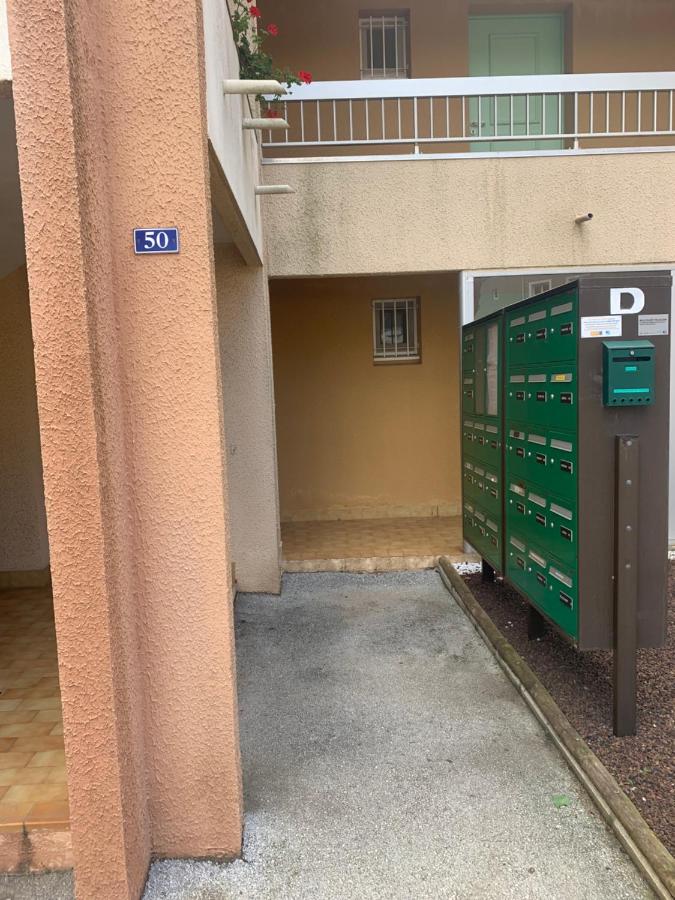 T2 en rez de jardin avec piscine - Ferienwohnung Le Lavandou
