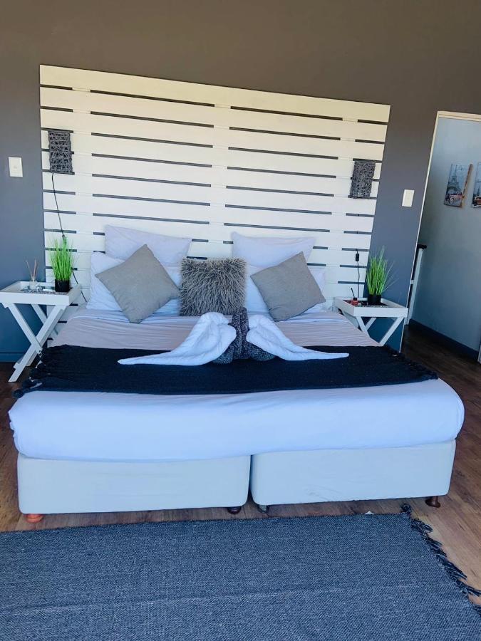 Habitación Doble Deluxe (2 adultos + 1 niño) 