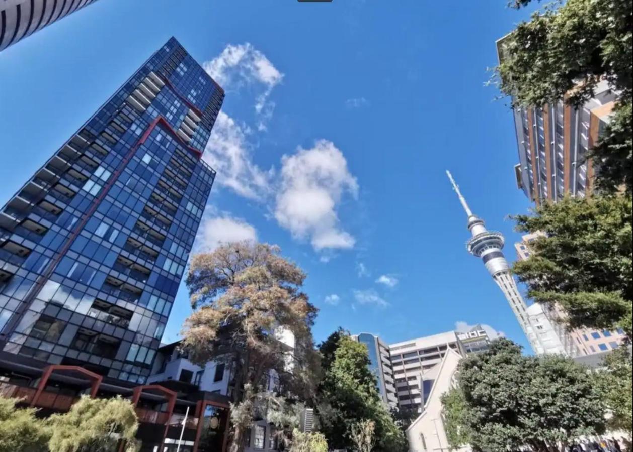 Magnificent SkyTower, Sea, Habour View in CBD - B&B Auckland