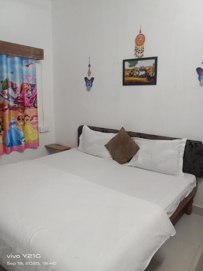 Yoga homestay - B&B Khajuraho