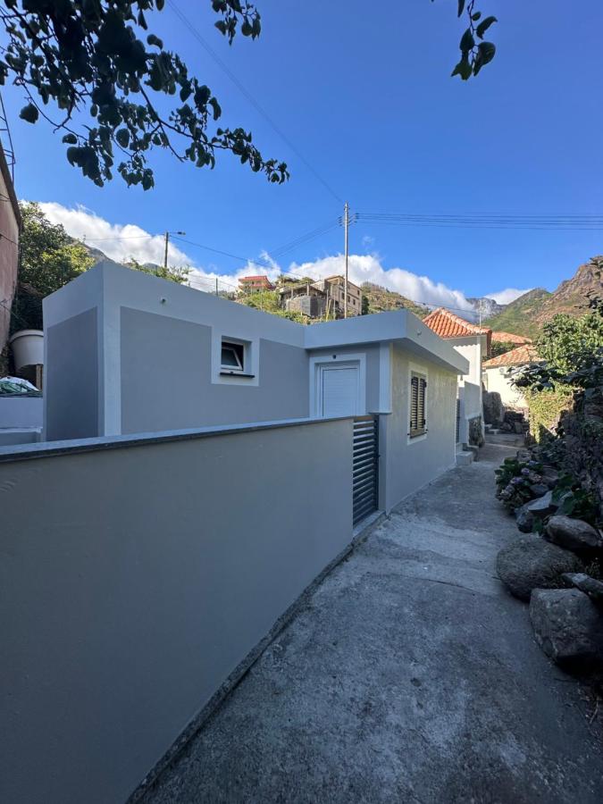 Old Aqueduct Village 2 - Guesthouse Madeira - Chambres d’hôtes Serra de Água