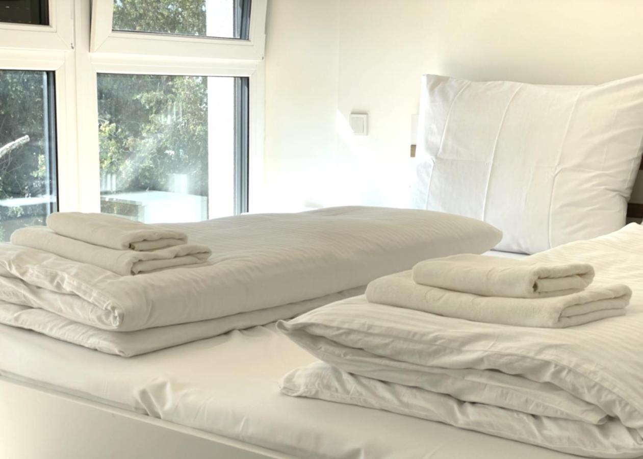 Deluxe One-Bedroom Apartment with City View