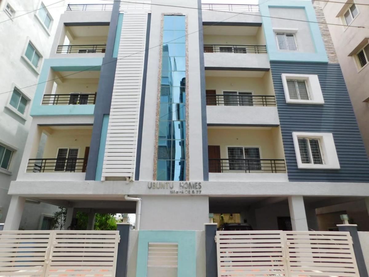 2 BHK Apartment Gachibowli #302 - B&B Hyderabad