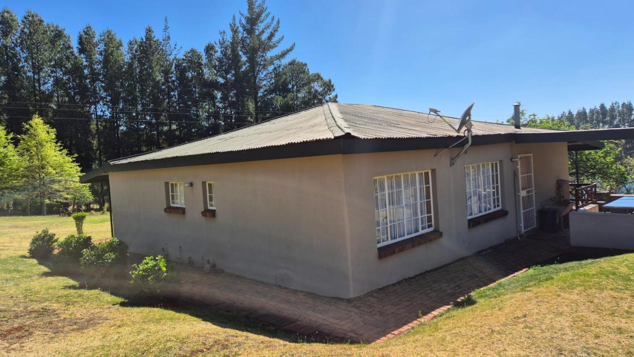 Apple Blossom Cottage - B&B Dullstroom