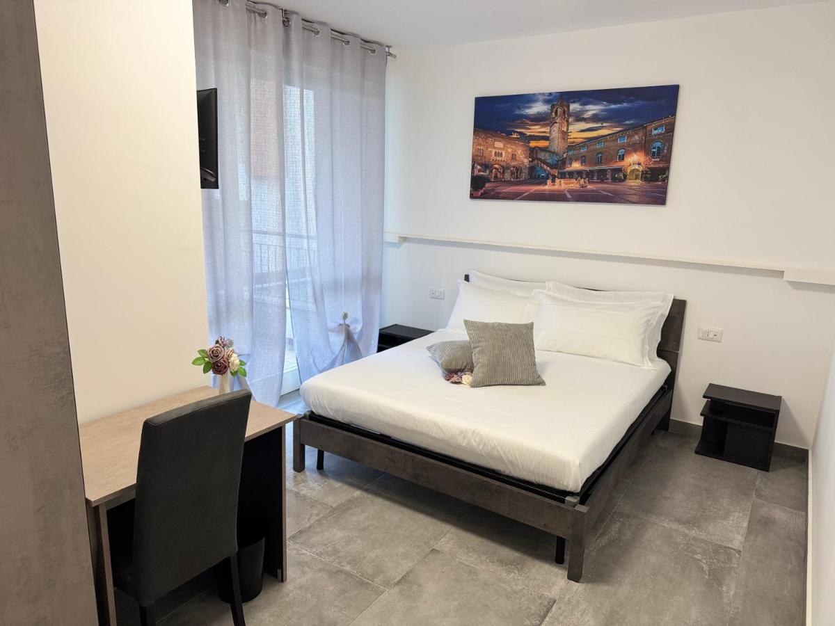 Camera Matrimoniale con Bagno Privato