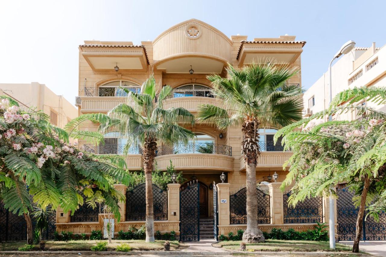 Maple & Moon Boutique Villa near CFC Mall by Elegant Hospitality - B&B Cairo