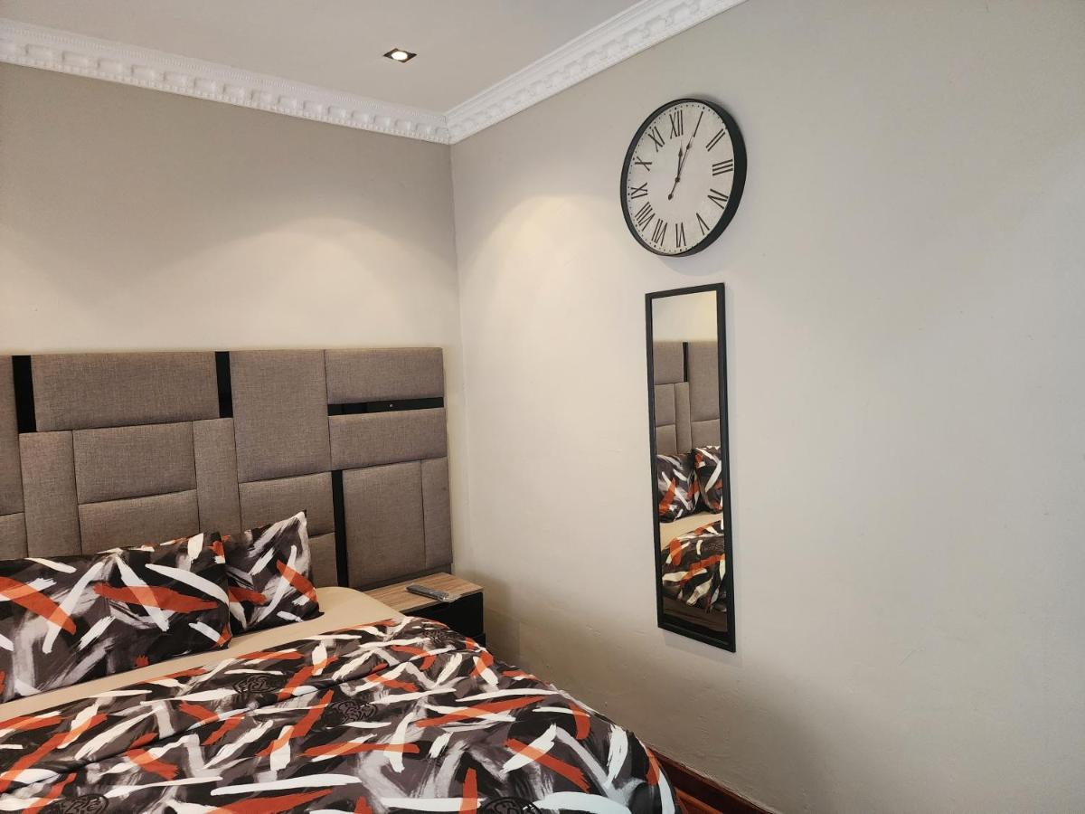 Arcon 10 - B&B Johannesburg