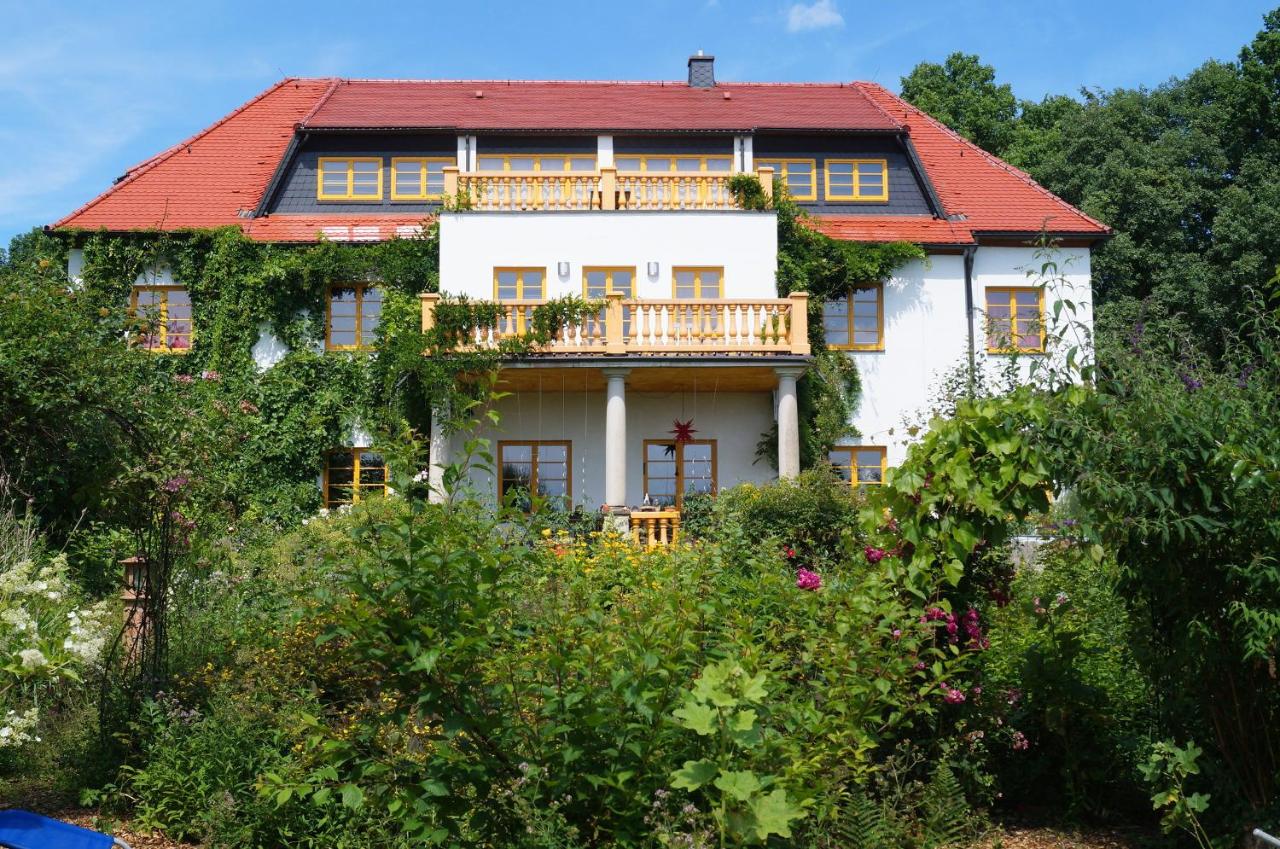Ökopension Villa Weissig - Chambres d’hôtes
