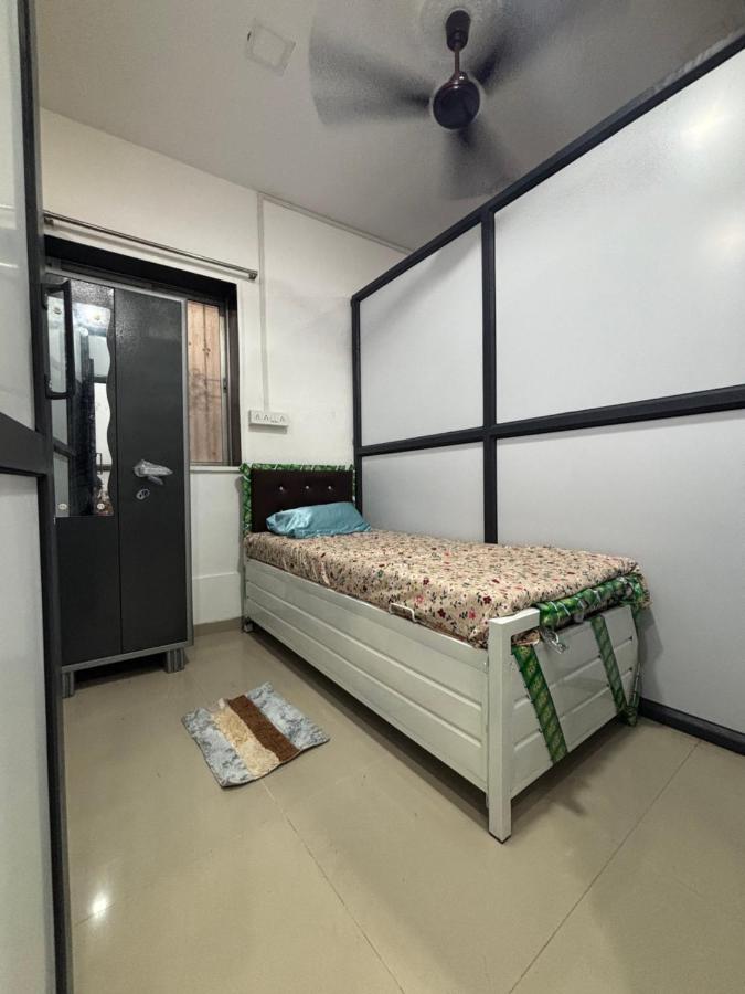 green house dormitory - B&B Bombay