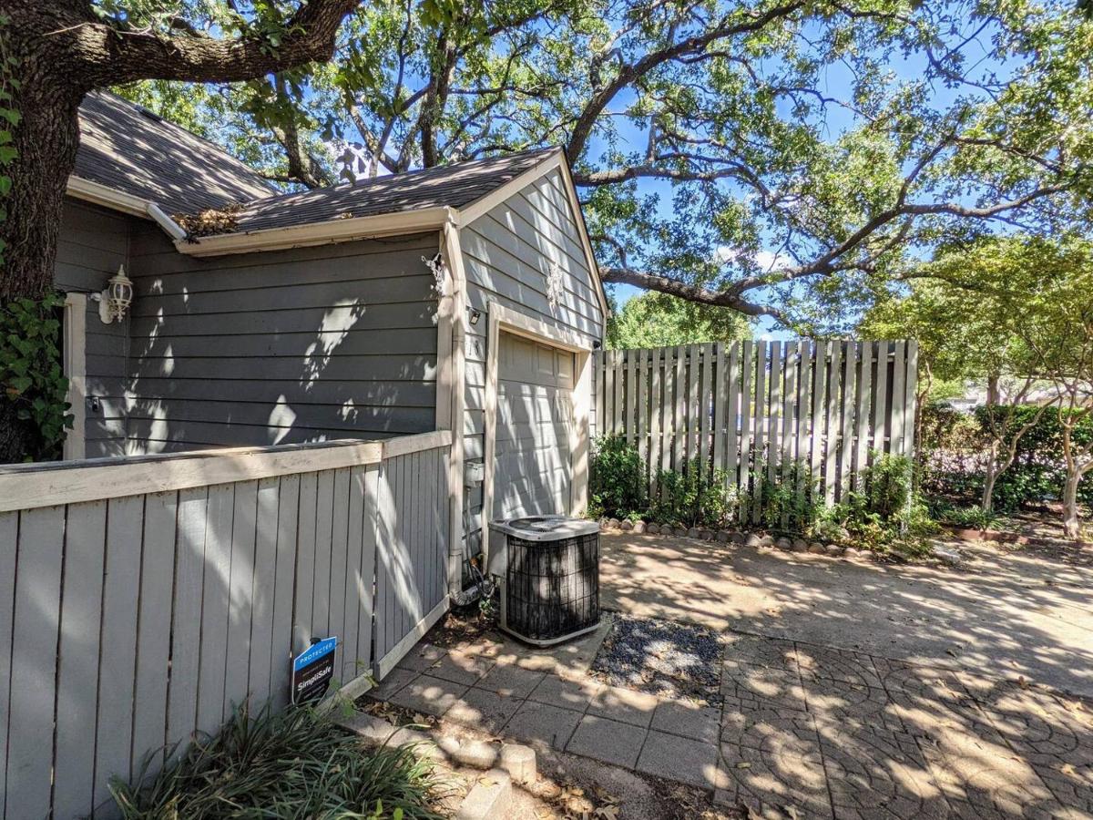 Urbenity - B&B Irving