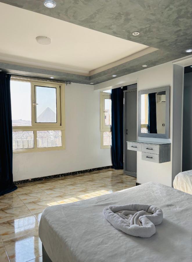 Private Double Room Pyramids View