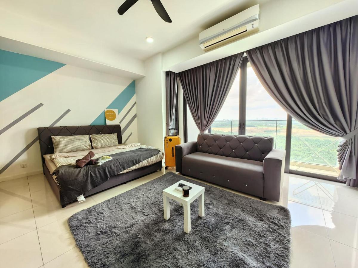 Grand Medini Cozy Studio 100mbps Netflix BySTAY - B&B Iskandar Puteri
