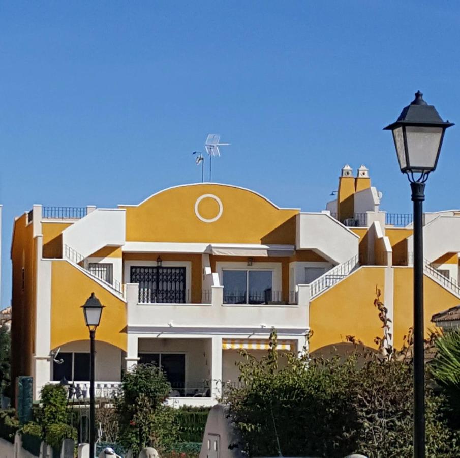 Casa Girasol - B&B Los Montesinos
