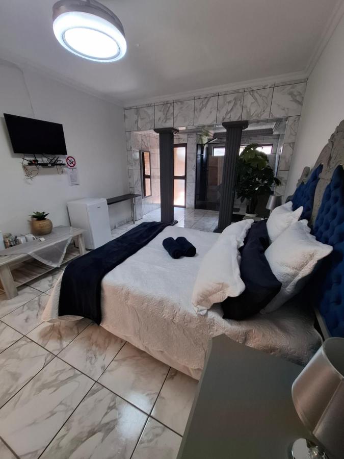 Chambre Double - Vue sur Jardin