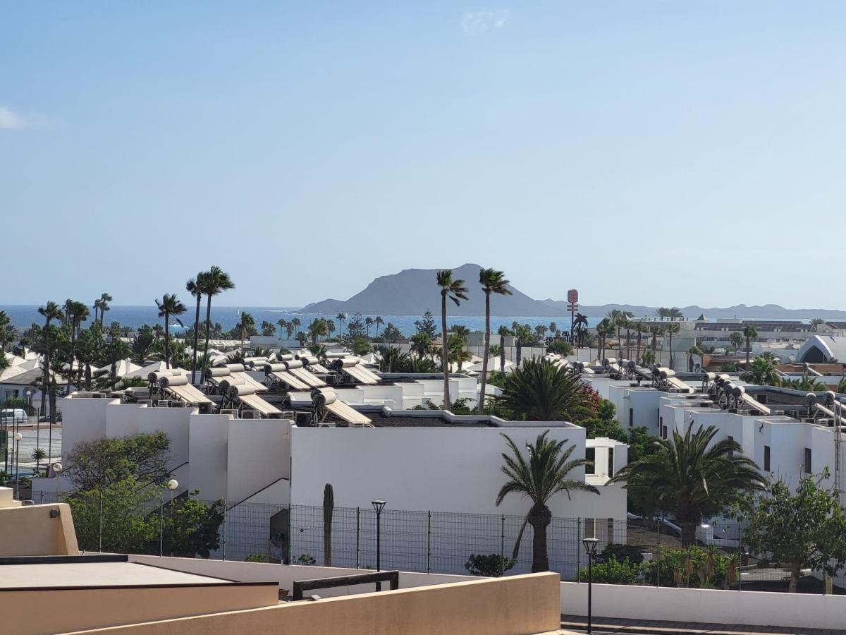 Designer Apartment with Breathtaking Terrace in Corralejo - B&B Corralejo