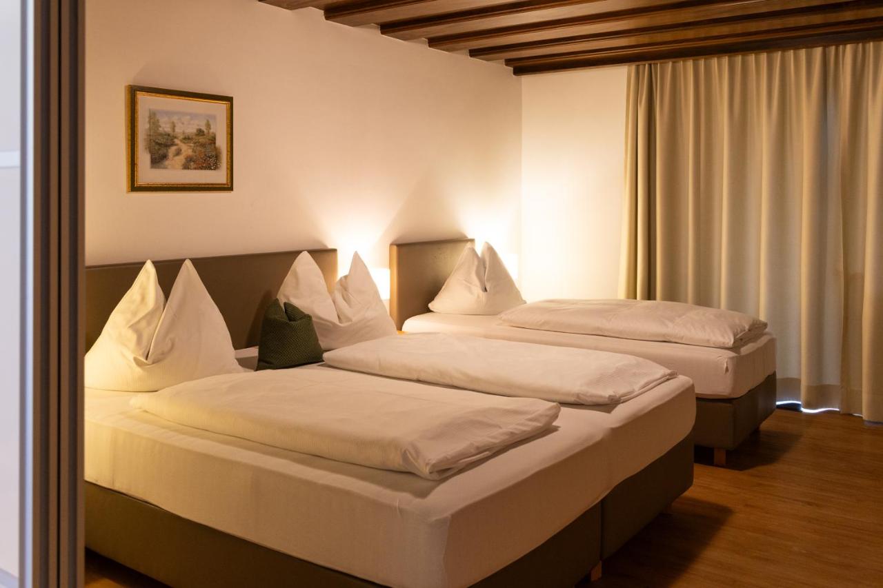 Three-Bedroom Apartment with Balcony