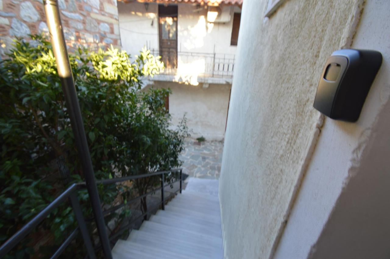 Avlonari Evias flat in the Central Square - B&B Avlonárion