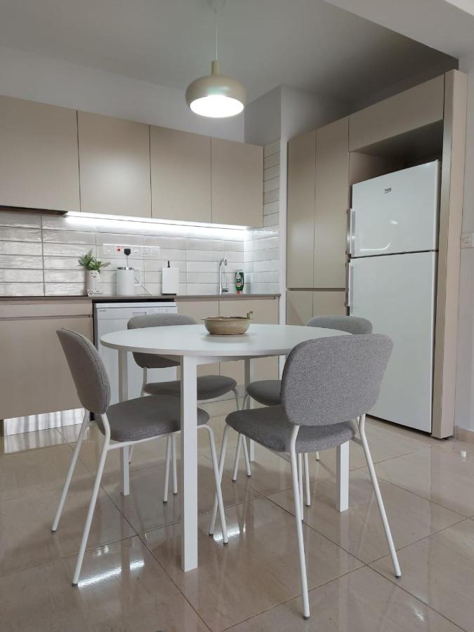 Bird's Nest, close to EMU, in the city center - B&B Derýneia