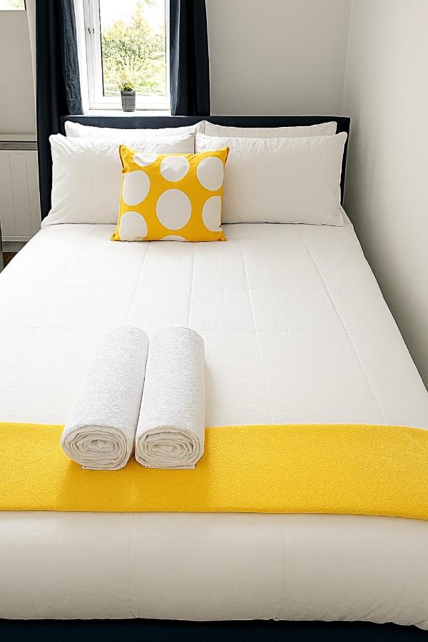 One Bedroom Apartment In Canary Wharf - B&B Londra