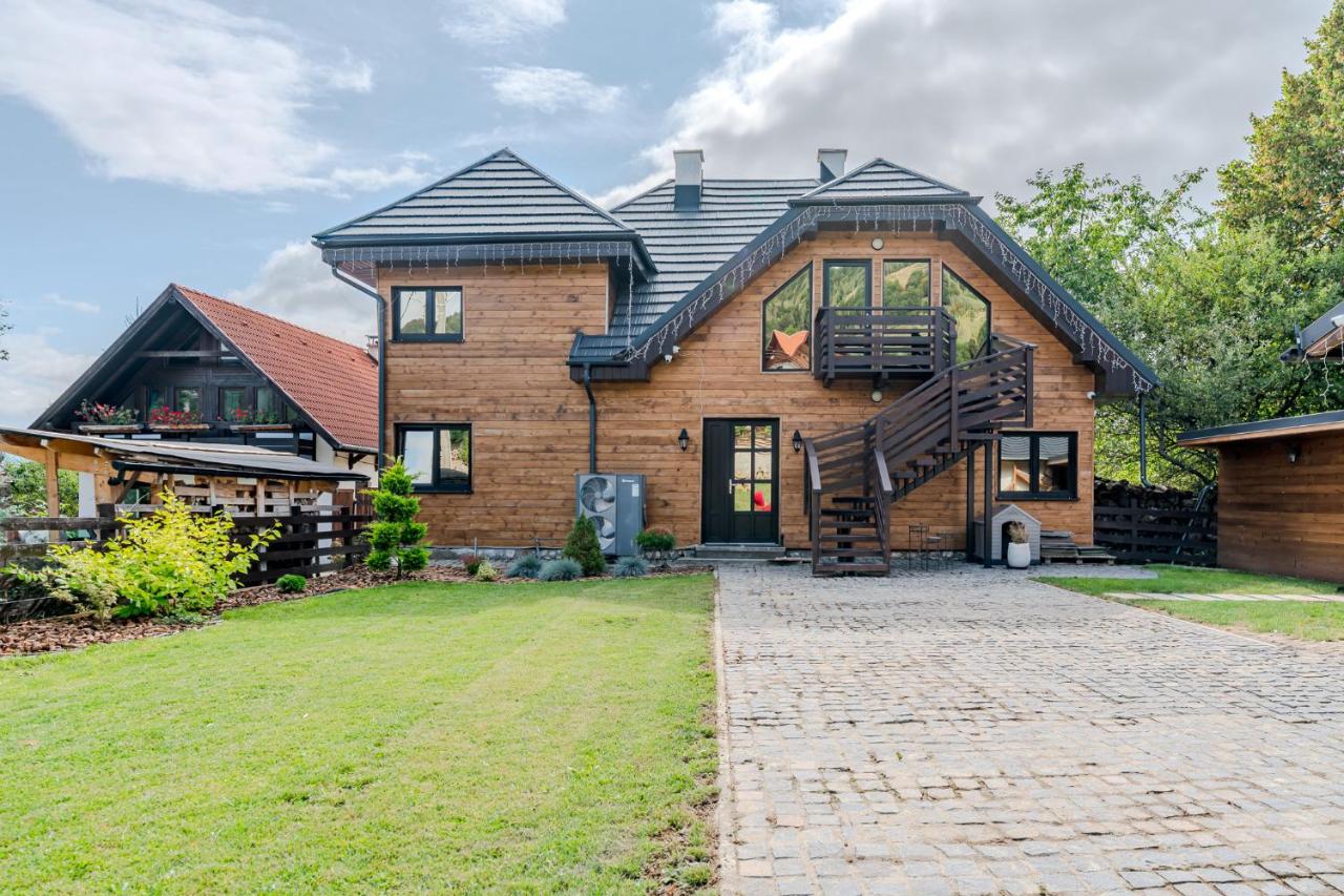 Westwand Villas - B&B Măgura