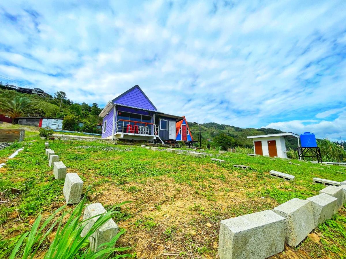 Tapak Khemah / Tent site