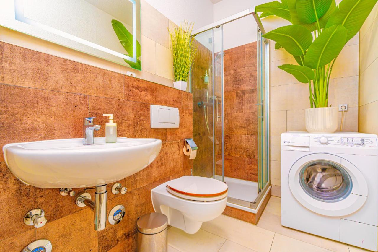 Bis 6 Personen - 5 Min zur Elbe, Design-Apartment, DD Neustadt, Top Lage - Chambres d'hôtes Dresde