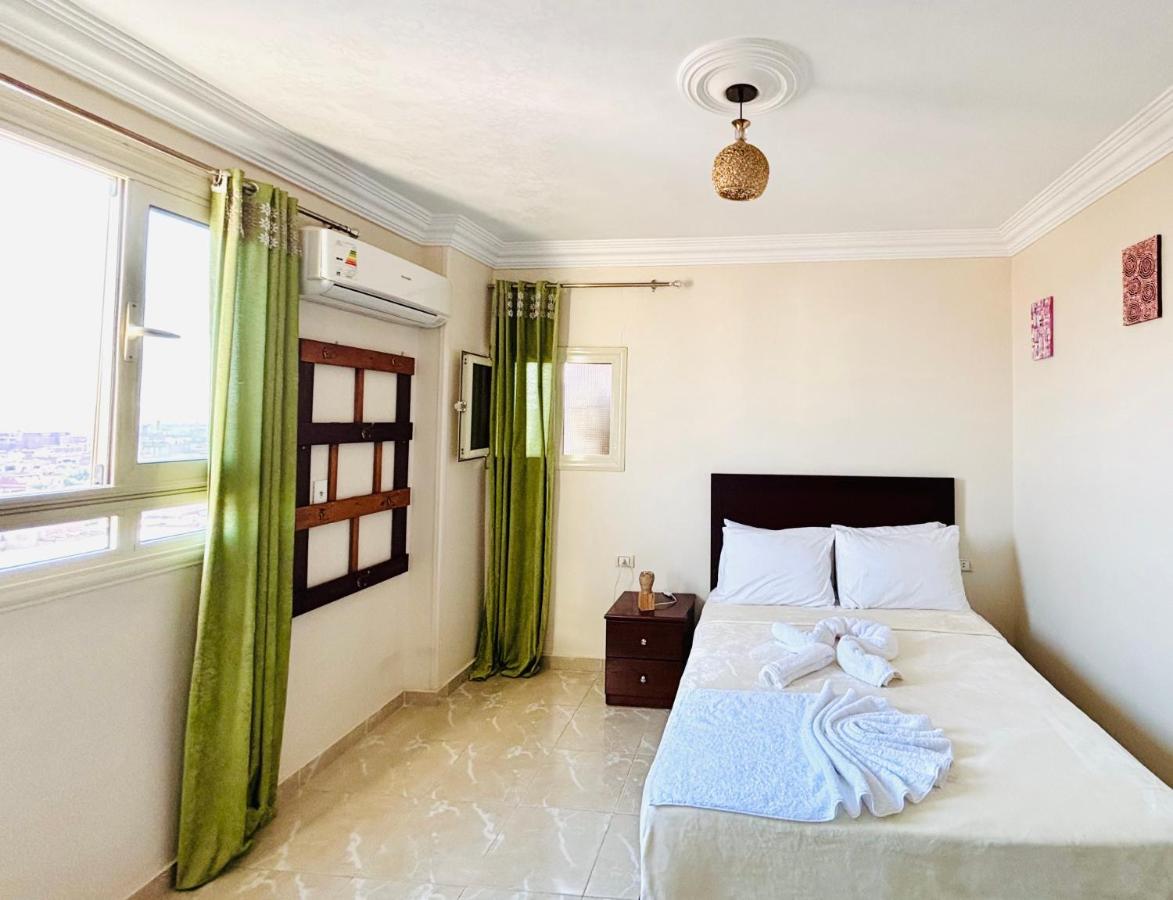 Doppelzimmer mit Stadtblick