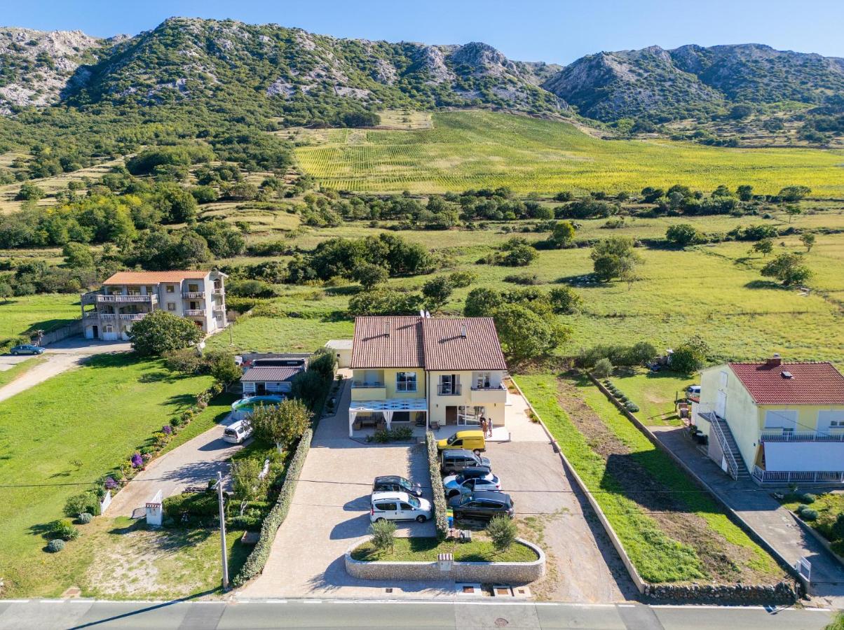 Apartments Sara & Kiki - B&B Baška