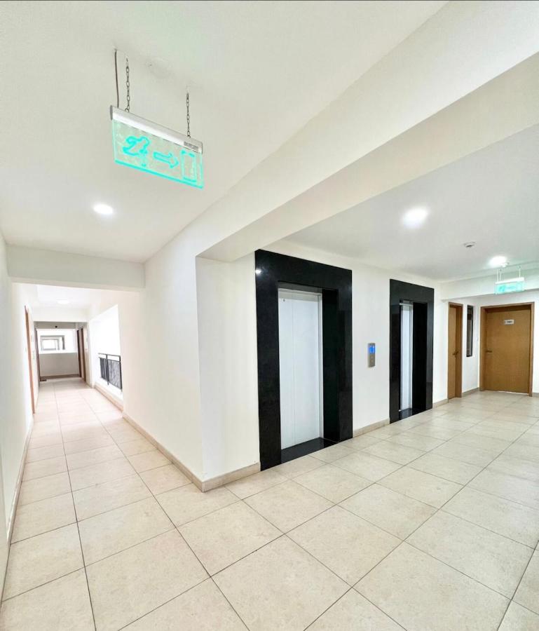 Auric 2 Bdrm Apartment - Bed and Breakfast Nairobi