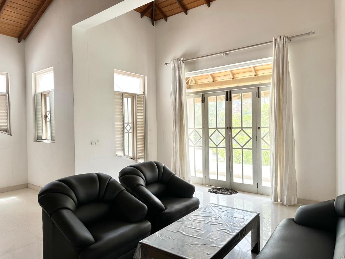 New Olive Villa - B&B Negombo