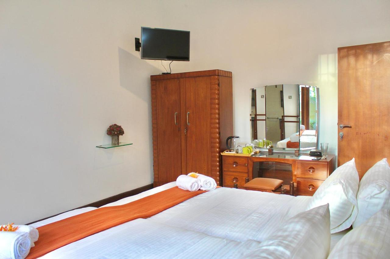 Camera Doppia con Letti Singoli