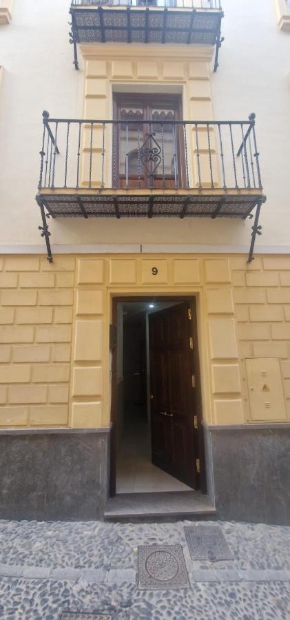 Heart of Granada San Andrés Apartment - B&B Granada