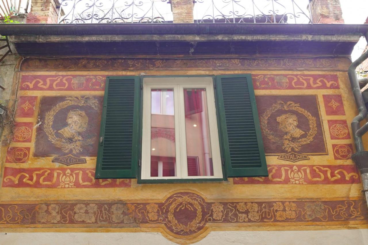 Puccini fresco - Appartamento Lucca Centro WiFi AirC Netflix - B&B Lucca