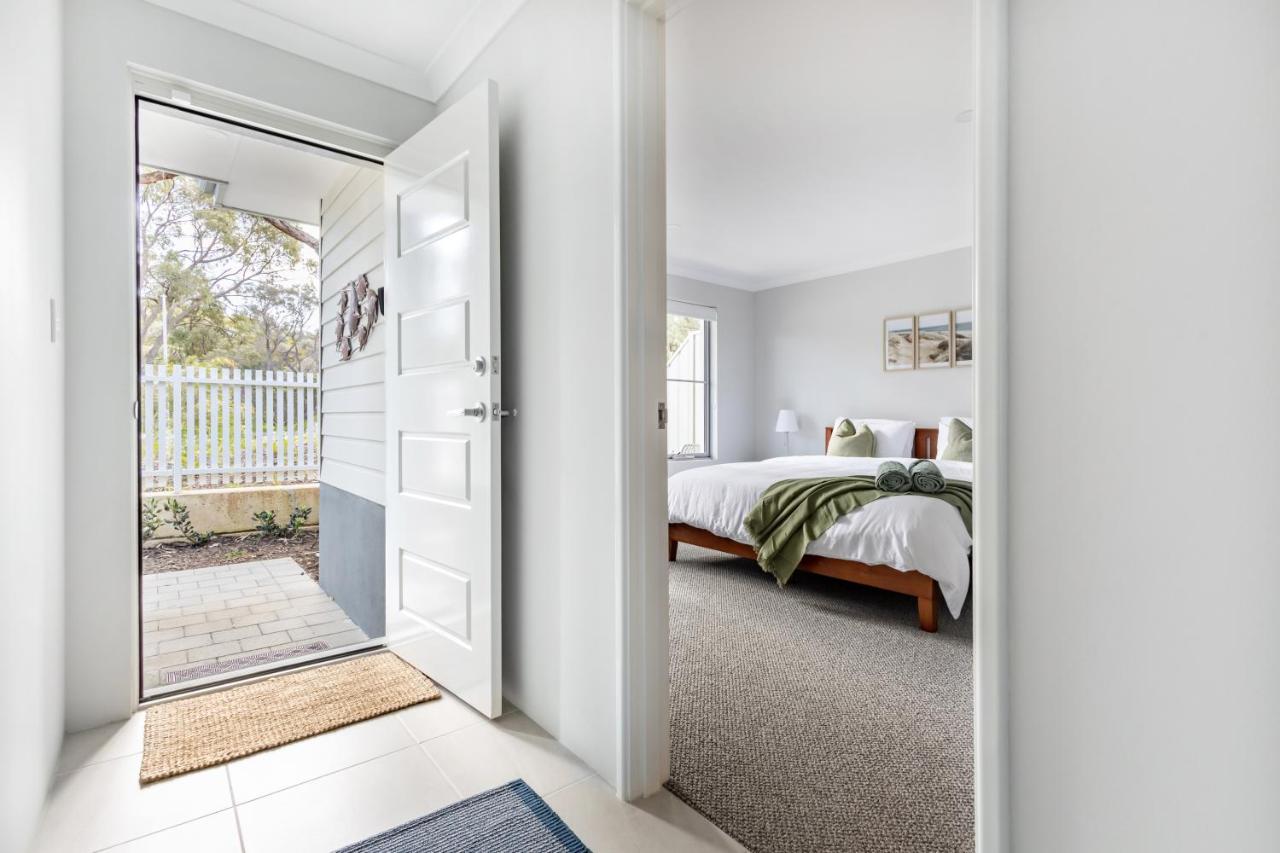 Barefoot2beach By Swan Bnb Management - B&B Yanchep