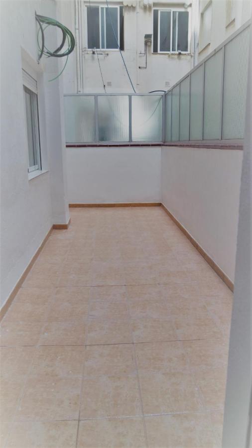 Artes 2 - B&B Valencia