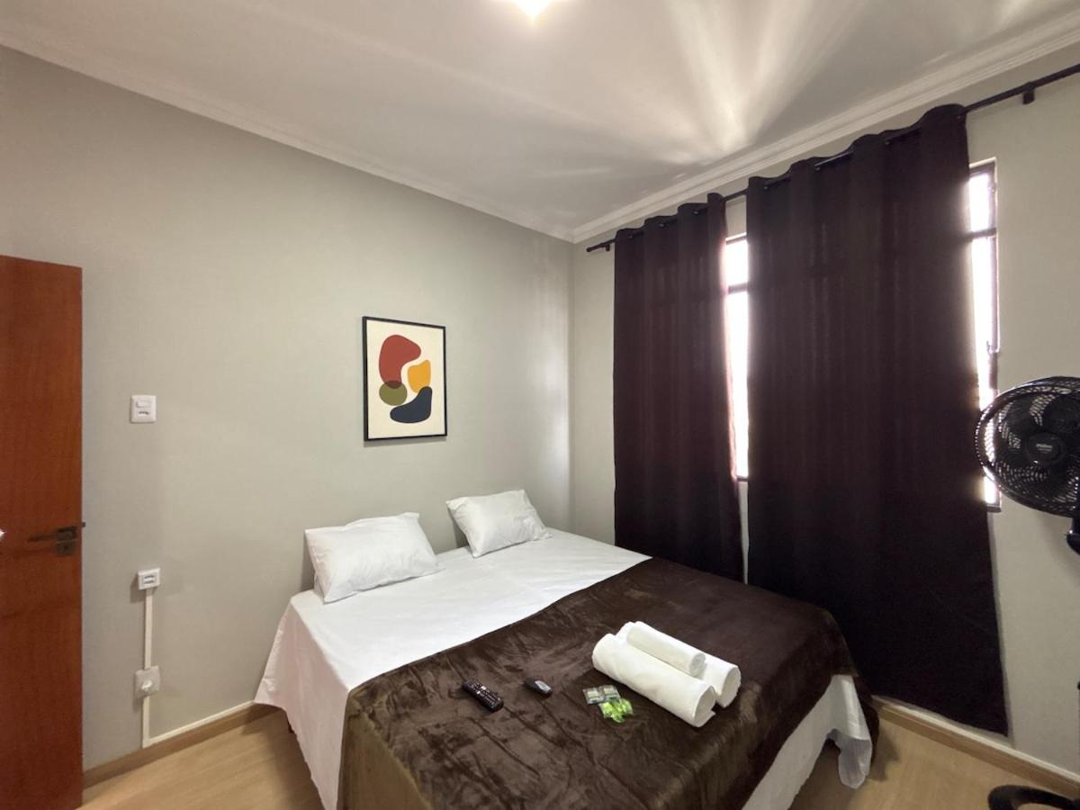 Apartamento Belo Horizonte 2 quartos Ed Maleta, Mercado Central, Feira Hippie, Praça da Liberdade e Parque Municipal - B&B Belo Horizonte