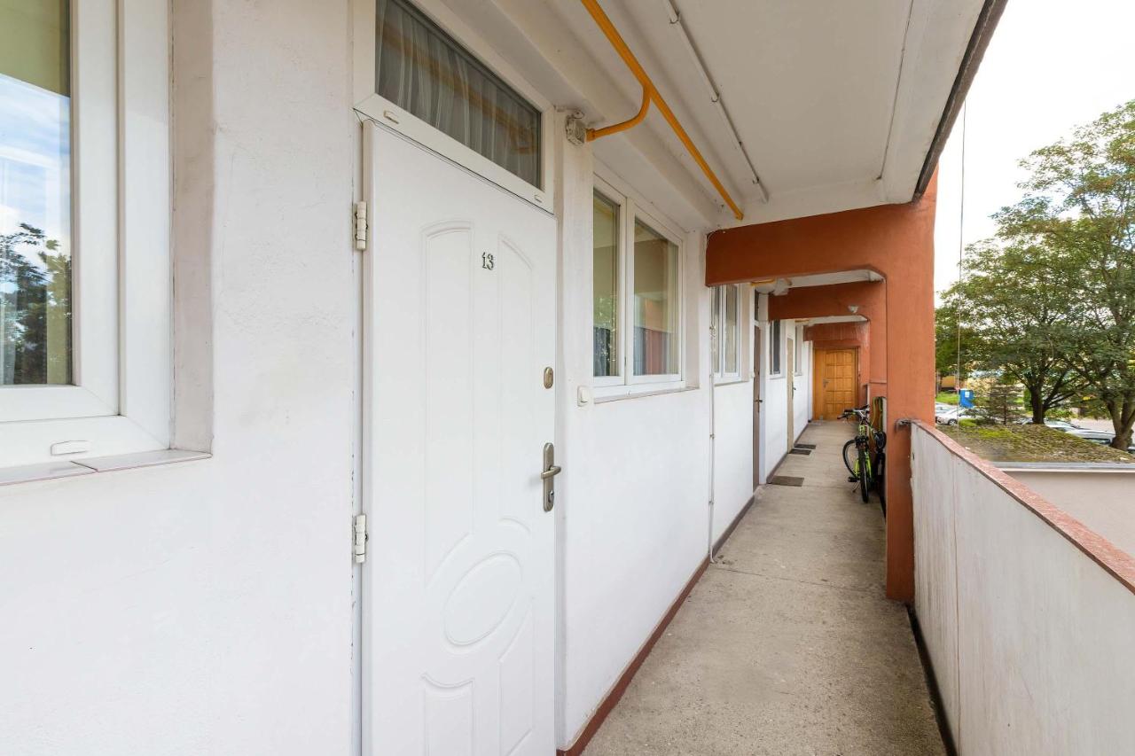 Piękny Słoneczny Apartament Blisko Plaży dla 4 Osób by Noclegi Renters - B&B Przymorze