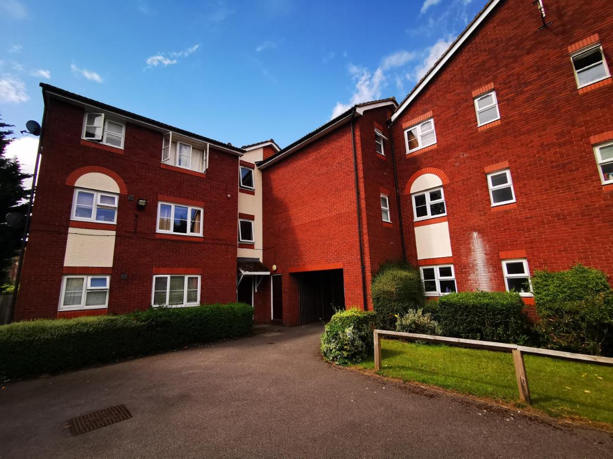 Studio Flat - Near Oxford Street - Ferienwohnung Southampton