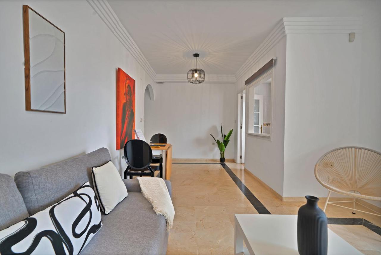 Playa del Cable Apartment, Banana Beach Marbella - B&B Marbella