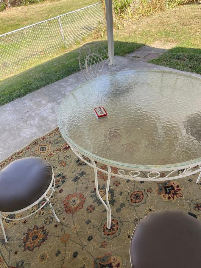 Splendid Room in House 10 mins to Airport - Ferienwohnung St. Louis