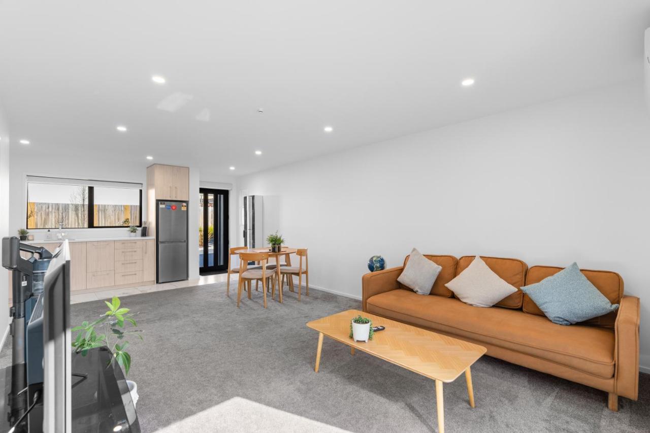 2 bedroom Townhouse in Merivale with free Carpark - Chambres d'hôtes Christchurch